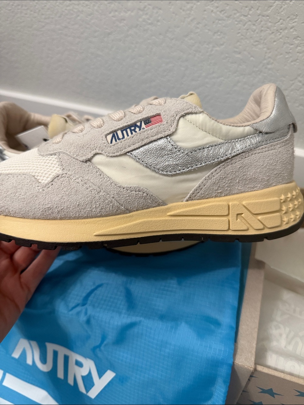Autry Women's Beige Suede Retro Runner Sneakers - Picture 3 of 8